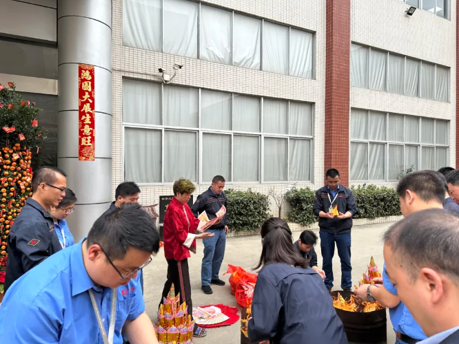 杜氏（shì）久久精品国产久精国产